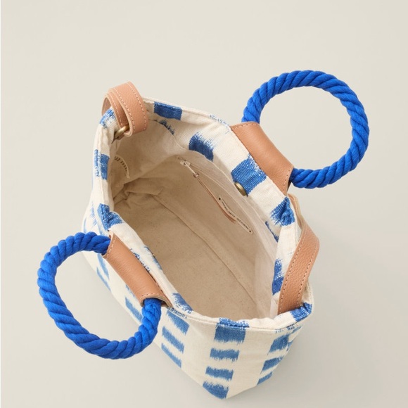 Mercado Global Dalia Blue Brush Strokes Woven and Leather Tote Bag Crossbody - Picture 3 of 7